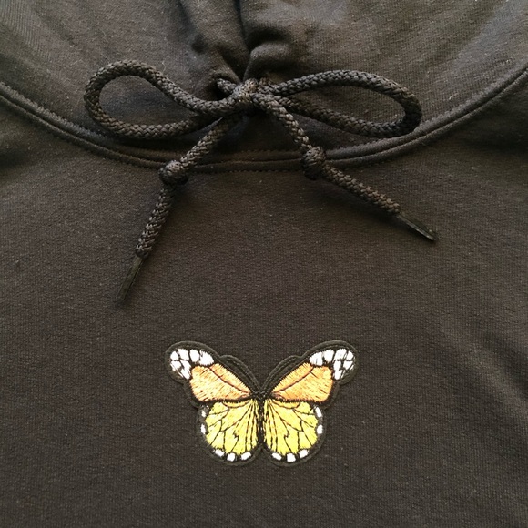 Butterfly Sweater - Picture 3 of 4